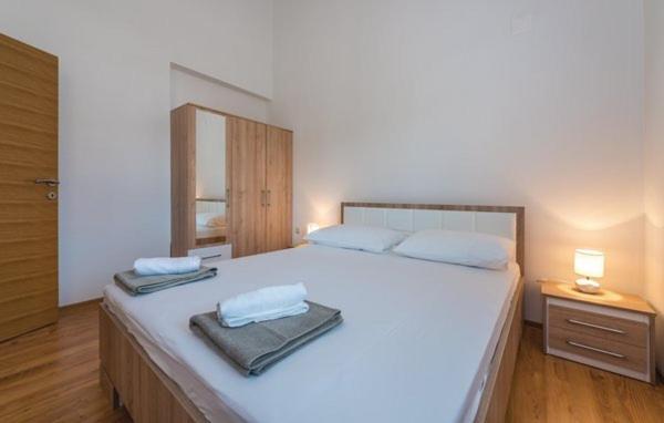 Pletkovic Apartments Tribalj Eksteriør bilde