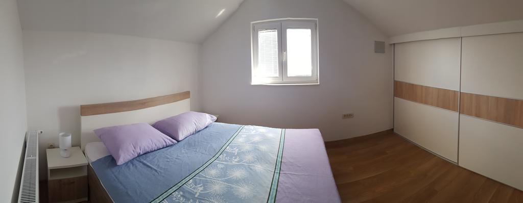 Pletkovic Apartments Tribalj Eksteriør bilde