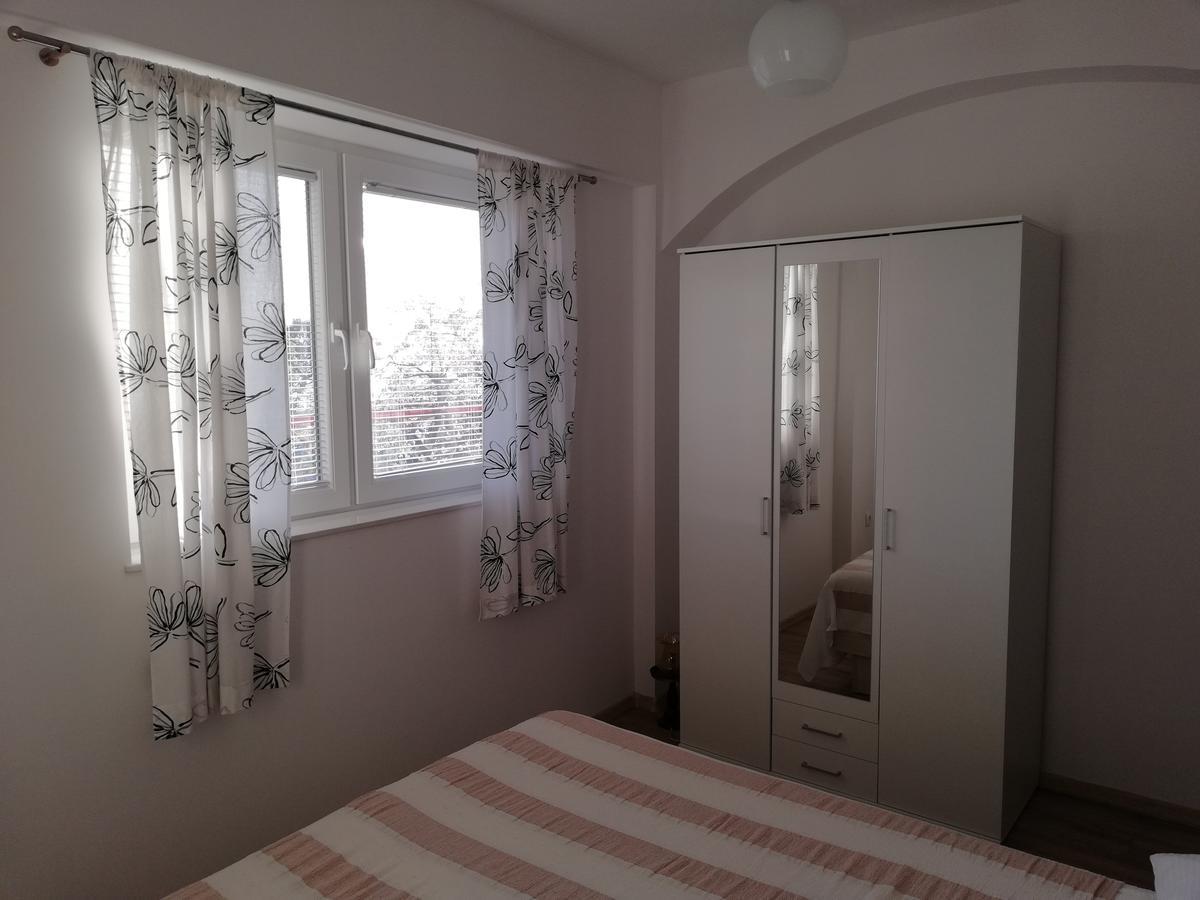 Pletkovic Apartments Tribalj Eksteriør bilde