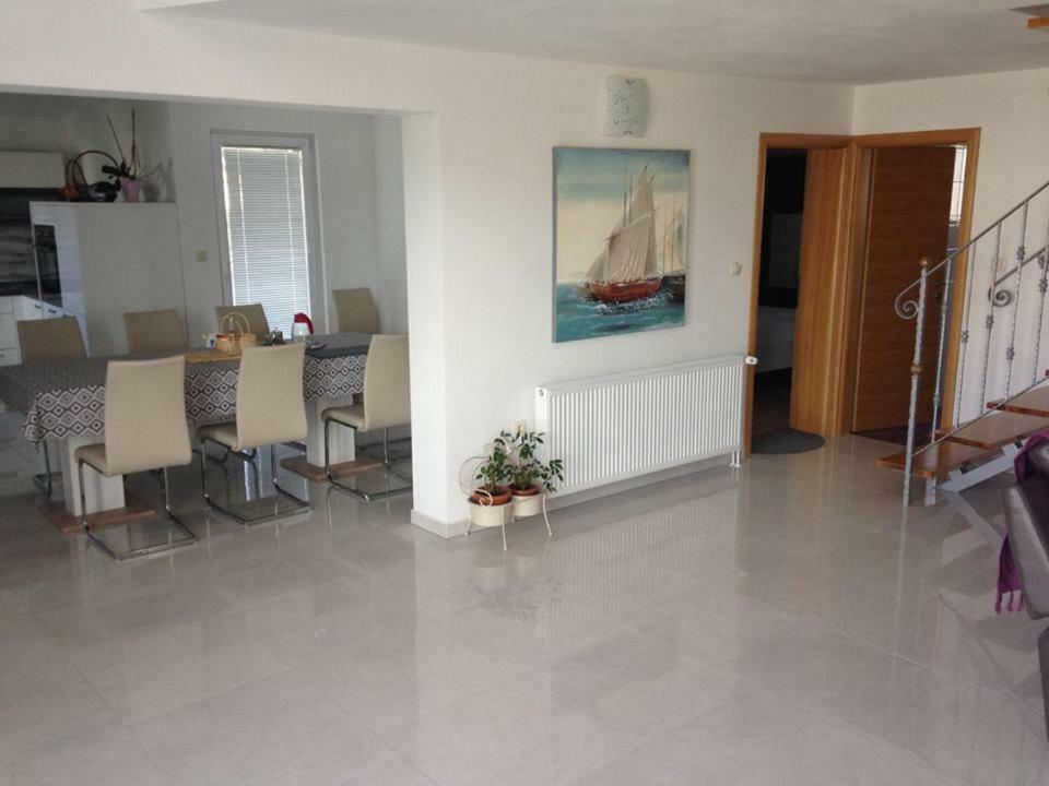 Pletkovic Apartments Tribalj Eksteriør bilde